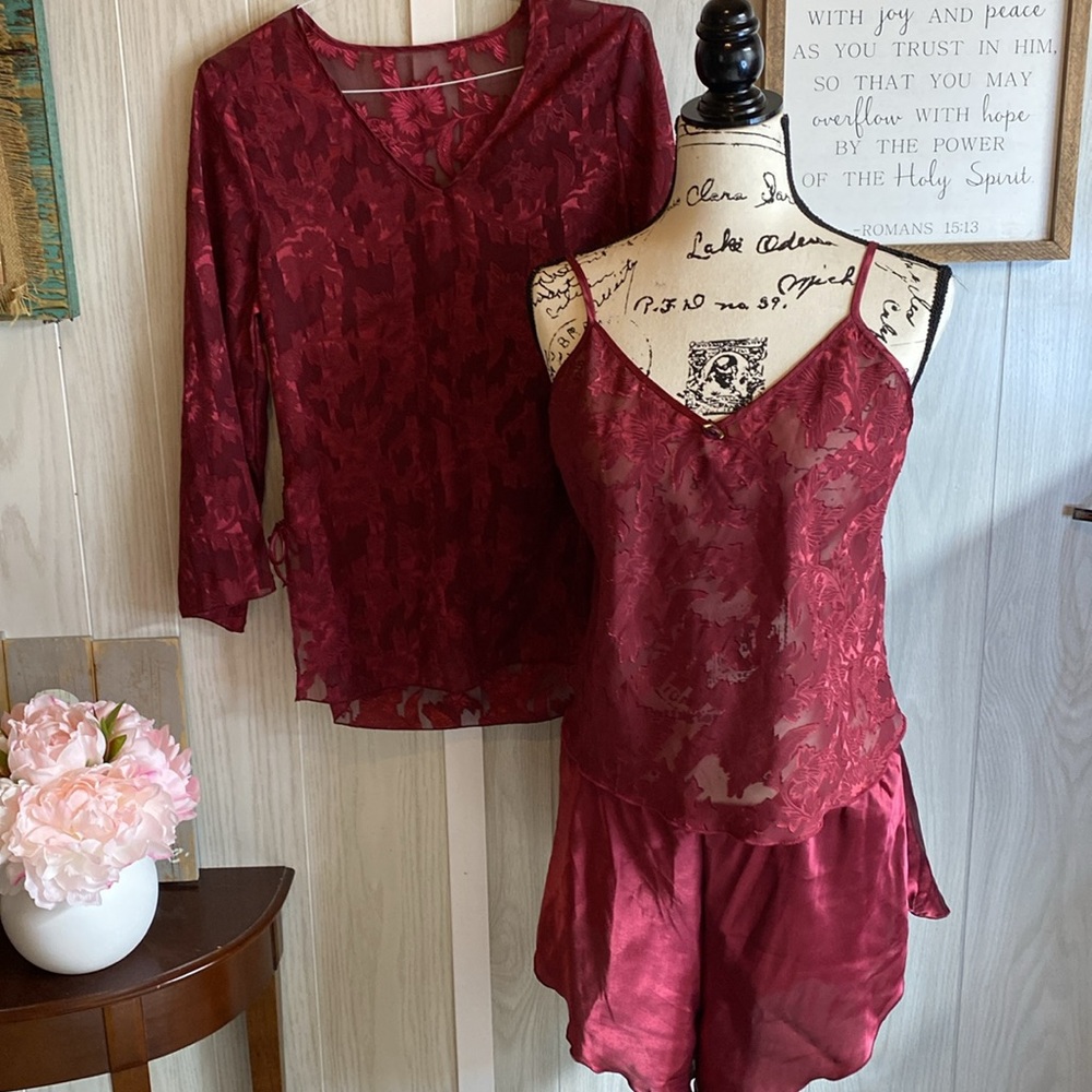 Burgundy satin negligee 3 pc set